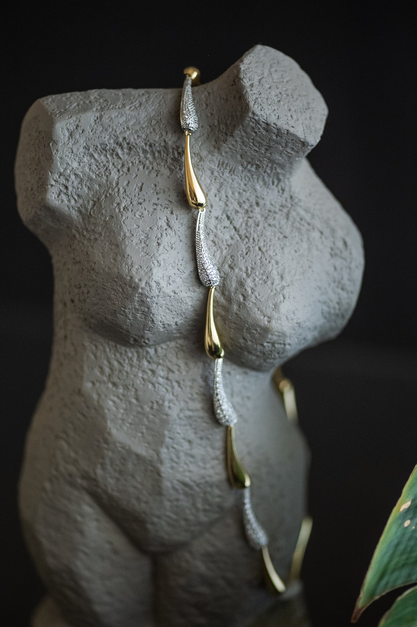 Lustre Drop