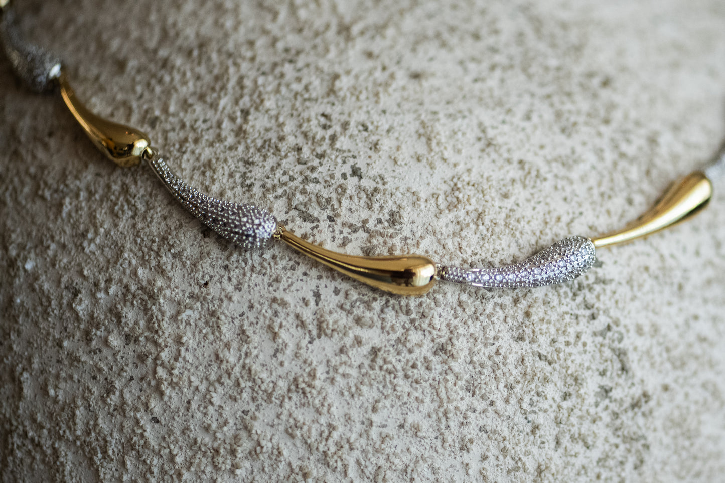 Lustre Drop