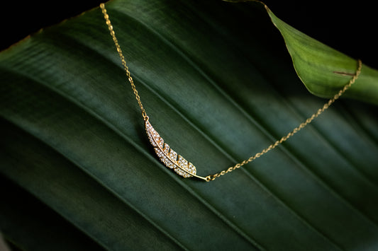 Luna Feather